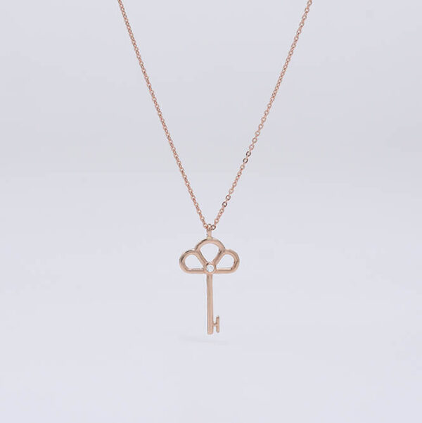 Anahtar pırlanta ve altın kolye