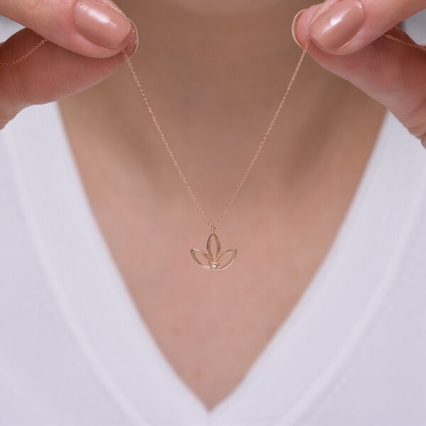 Lotus Pırlanta ve Altın Kolye