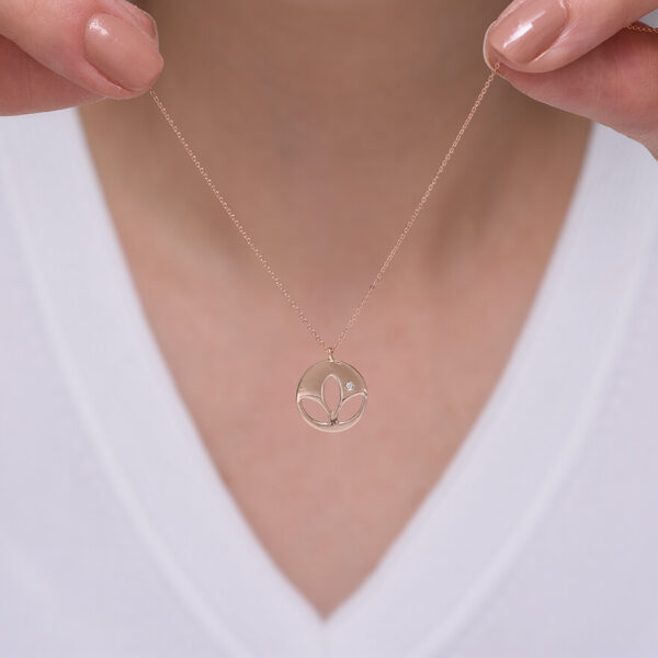 Lotus Pırlanta ve Altın Kolye