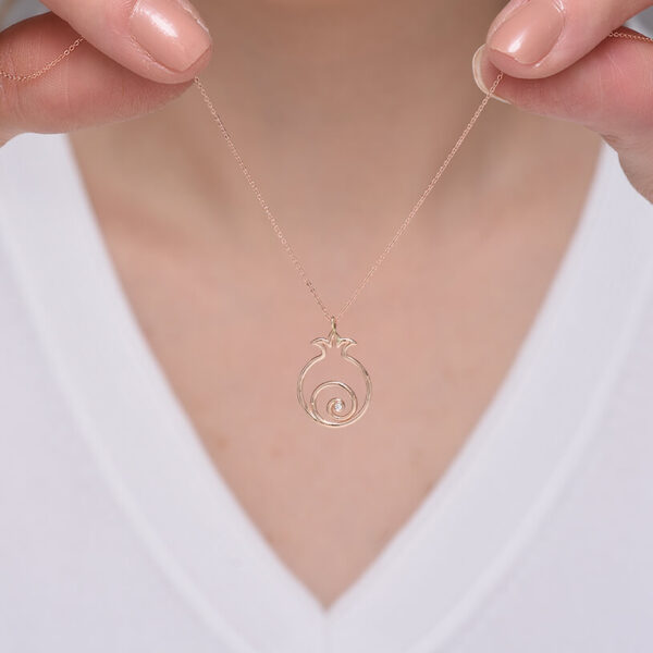 Nar pırlanta ve altın kolye