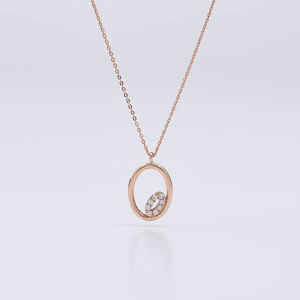 Oval pırlanta ve altın kolye