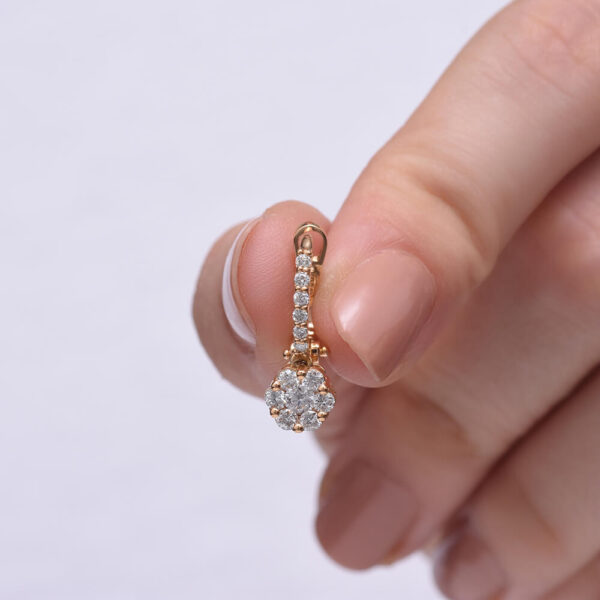 Tasarım Pırlanta ve Altın Küpe