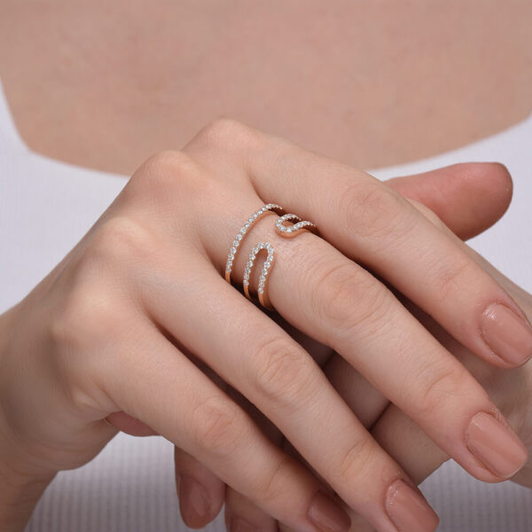 Tasarım pırlanta ve altın yüzük