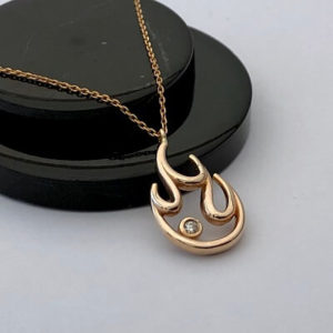 Alev Pırlanta Kolye