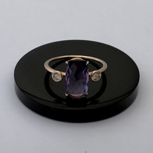 Ametist ve Pırlanta Yüzük
