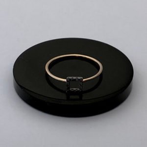 Kare Siyah Pırlanta Yüzük