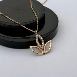 Lotus Pırlanta Kolye