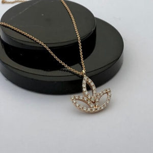 Lotus Pırlanta Kolye