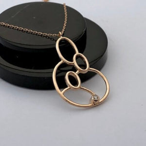 Mutlu Aile Pırlanta Kolye