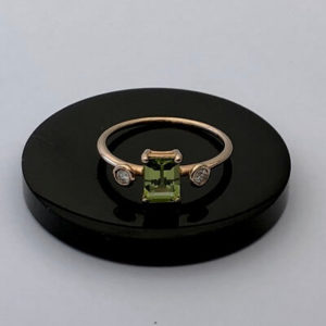 Peridot ve Pırlanta Yüzük