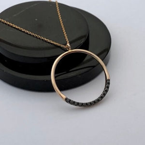 Yuvarlak Siyah Pırlanta Kolye