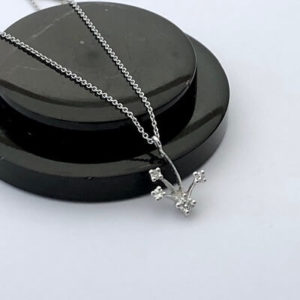 Yaprak Pırlanta Kolye