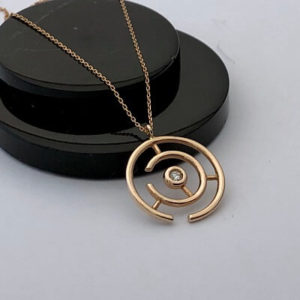 Şans Yolu Pırlanta Kolye