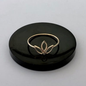 Lotus Pırlanta Yüzük