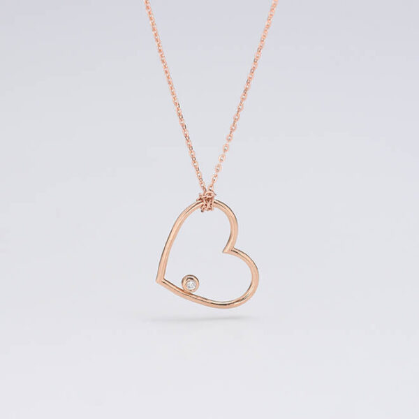 Kalp pırlanta ve altın kolye