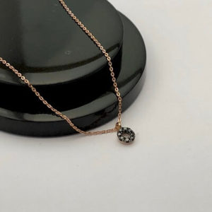 Yuvarlak Siyah Pırlanta Kolye