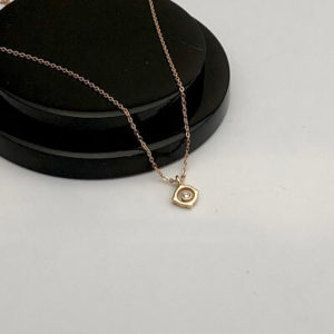 Minik Pırlanta Kolye