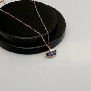 Safir ve Pırlanta Lotus Kolye