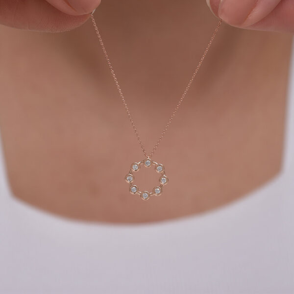 Tohum pırlanta ve altın kolye