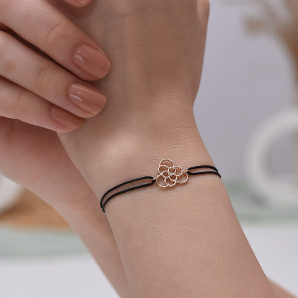 Çiçek Pırlanta ve Altın İp Bileklik