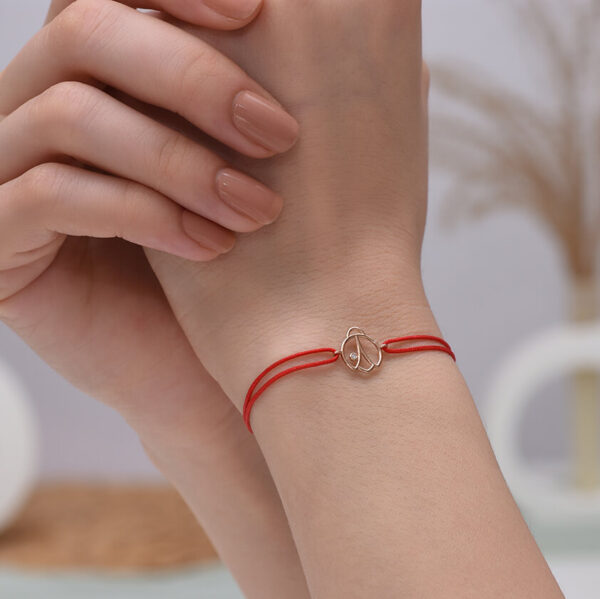 Uğur Böceği Pırlanta ve Altın İp Bileklik