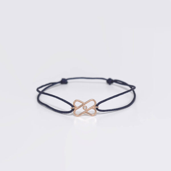 Çarpı pırlanta ve altın ip bileklik