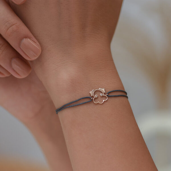 Köpek pırlanta ve altın ip bileklik