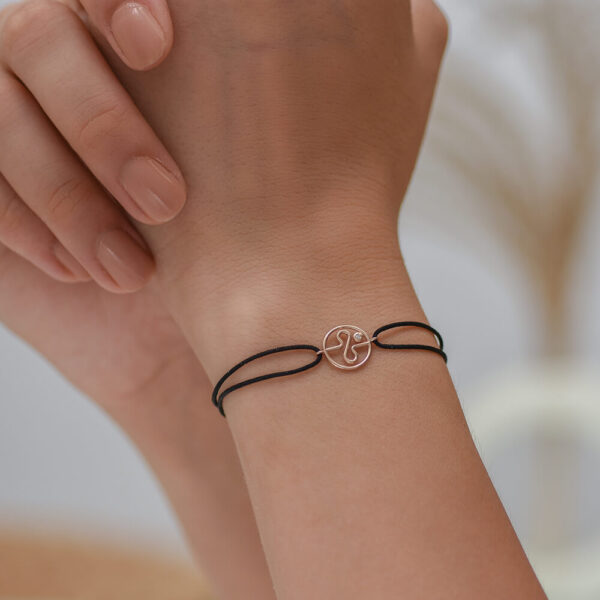 Sonsuzluk pırlanta ve altın ip bileklik