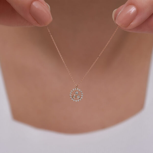 Çintemani pırlanta ve altın kolye