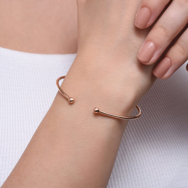 Tasarım altın bilezik