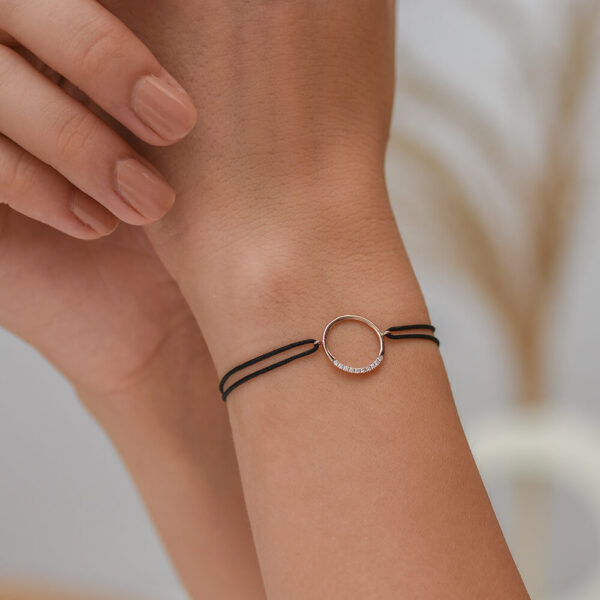 Yuvarlak Pırlanta ve Altın İp Bileklik