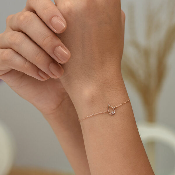 Damla pırlanta ve altın bileklik