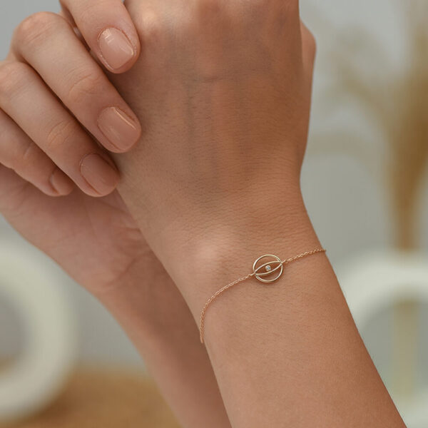 Göz pırlanta ve altın bileklik