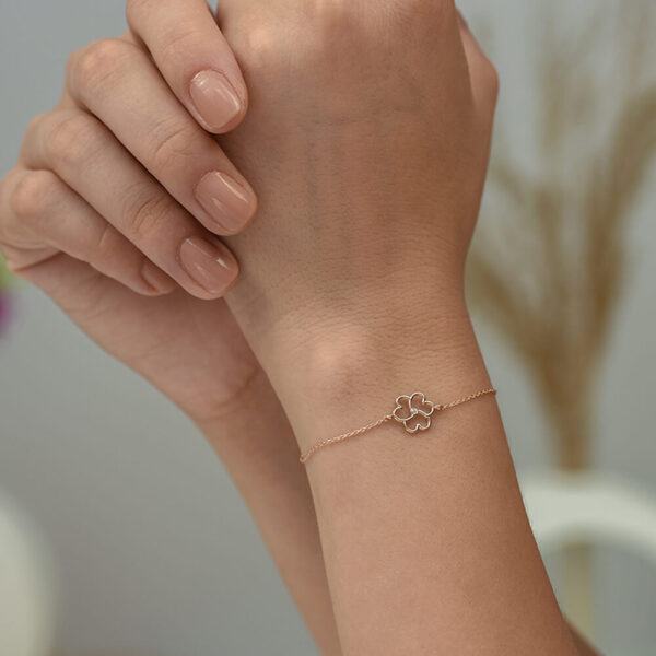 Kalp pırlanta ve altın bileklik