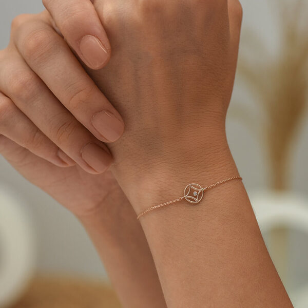 Lotus pırlanta ve altın bileklik