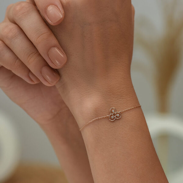 Çintemani pırlanta ve altın bileklik