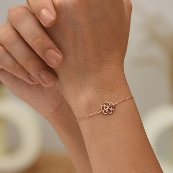 Dalga pırlanta ve altın bileklik