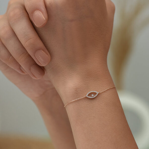 Göz pırlanta ve altın bileklik