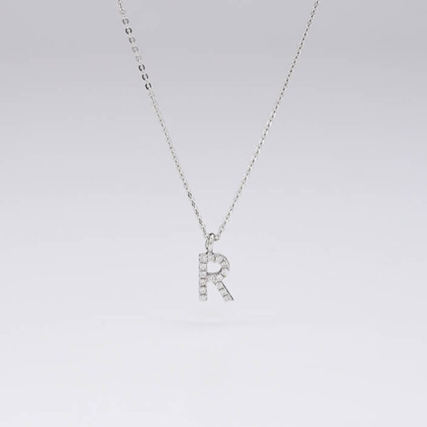 R harf pırlanta ve altın kolye